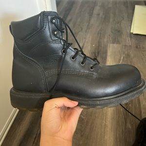 Redwings work boots size 8.5 in mens